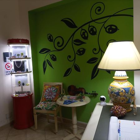 B&B Fragranza Di Sicilia Giardini Naxos Bagian luar foto