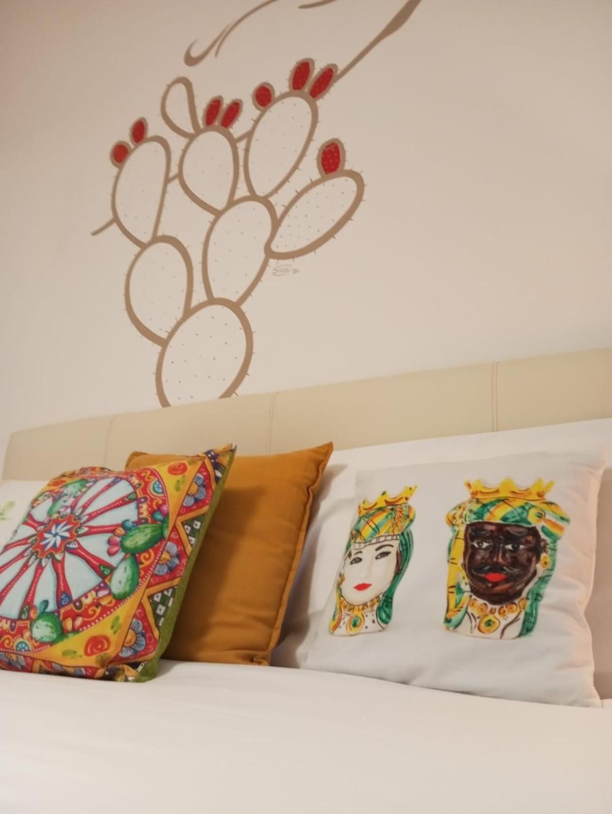 B&B Fragranza Di Sicilia Giardini Naxos Bagian luar foto