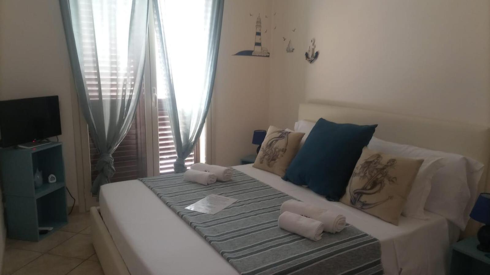 B&B Fragranza Di Sicilia Giardini Naxos Bagian luar foto