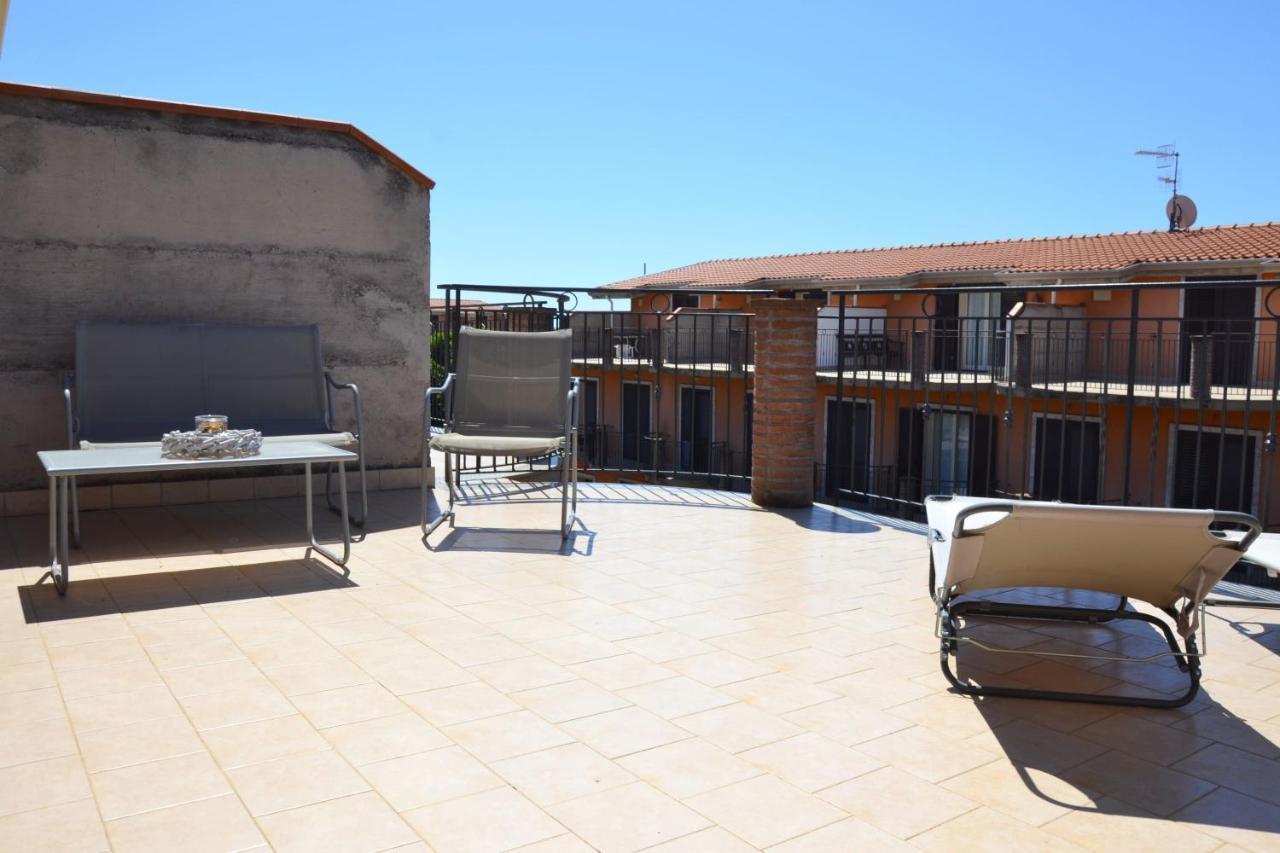 B&B Fragranza Di Sicilia Giardini Naxos Bagian luar foto